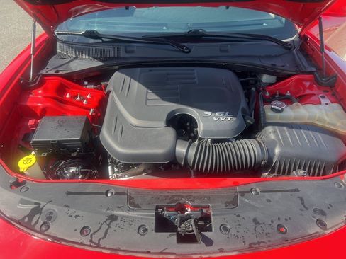 Used 2019 Dodge Charger GT image 11