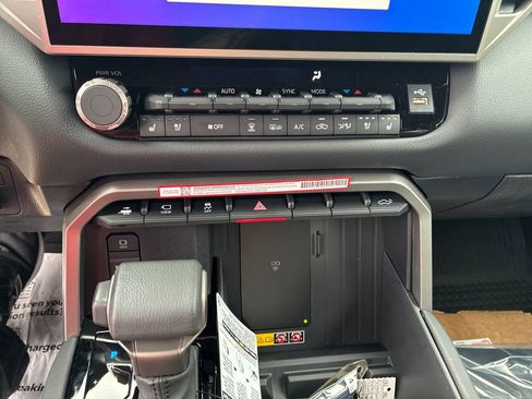 New 2026 Toyota Tundra Limited image 22