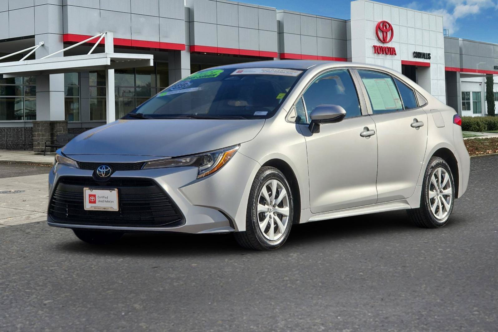 Certified 2024 Toyota Corolla LE FWD image 8