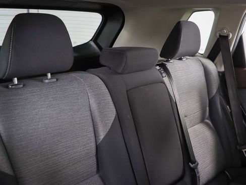 Used 2023 Nissan Rogue SV FWD image 27