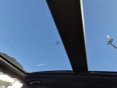 Used 2021 Ford Edge ST w/ Equipment Group 401A image 22