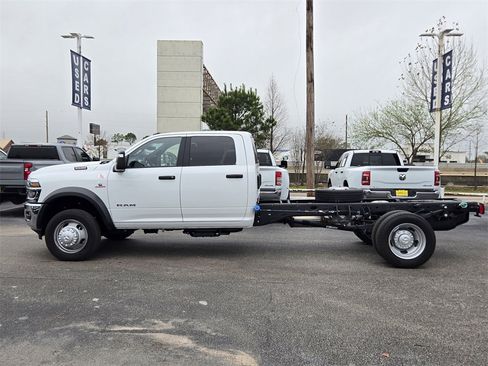 Used 2025 RAM 5500 Tradesman image 7