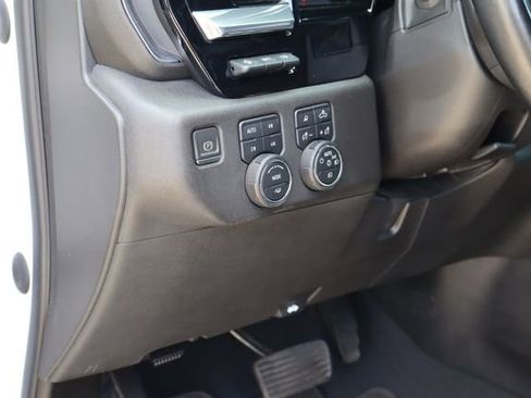 Used 2024 Chevrolet Silverado 2500 High Country w/ High Country Premium Package AWD/4WD image 25