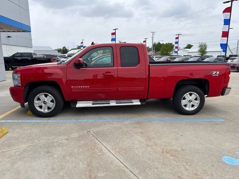 Used 2013 Chevrolet Silverado 1500 LT w/ All-Star Edition AWD/4WD image 2