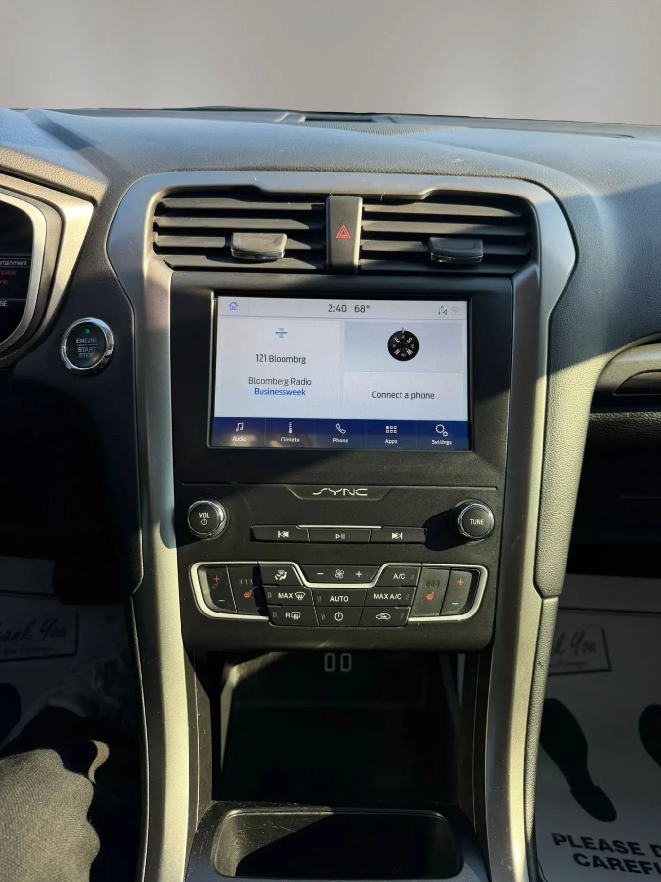 Used 2019 Ford Fusion SEL FWD image 15