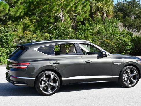 Used 2025 Genesis GV80 3.5T Prestige AWD/4WD image 35