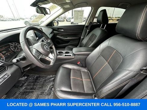 Used 2022 Nissan Altima 2.5 SR FWD image 15