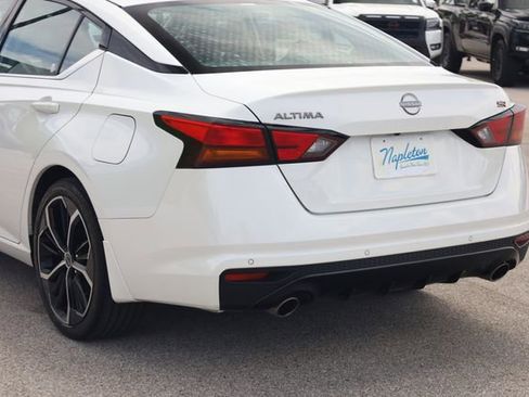 Used 2024 Nissan Altima 2.5 SR FWD image 6