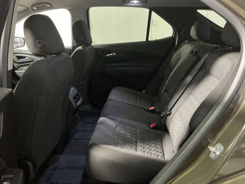 Used 2024 Chevrolet Equinox LT image 31