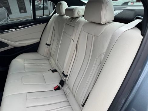 Used 2019 BMW 530i xDrive w/ Executive Package AWD/4WD image 20