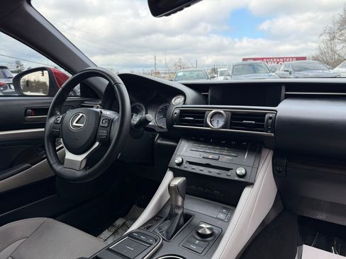 Used 2015 Lexus RC 350 w/ Navigation System Package image 33
