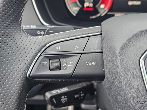 Used 2023 Audi SQ5 Premium Plus image 36
