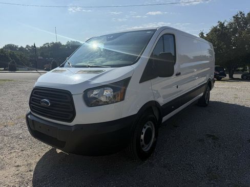 Used 2019 Ford Transit 250 148 Low Roof RWD image 1