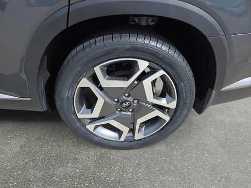 Used 2023 Hyundai Palisade SEL w/ Premium Package AWD/4WD image 32