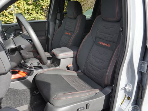 Certified 2023 Nissan Frontier PRO-4X w/ Pro Convenience Package image 32