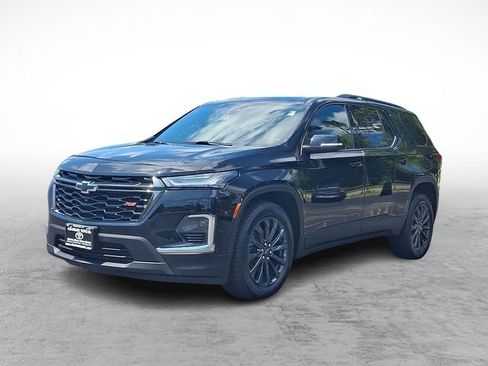 Used 2023 Chevrolet Traverse RS AWD/4WD image 3
