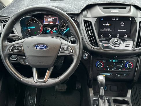 Used 2017 Ford Escape Titanium image 14