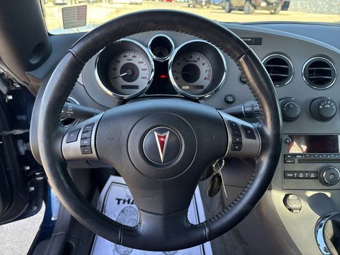 Used 2006 Pontiac Solstice Convertible w/ Premium Package image 15