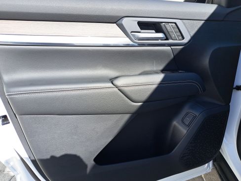 New 2026 GMC Terrain Denali image 18