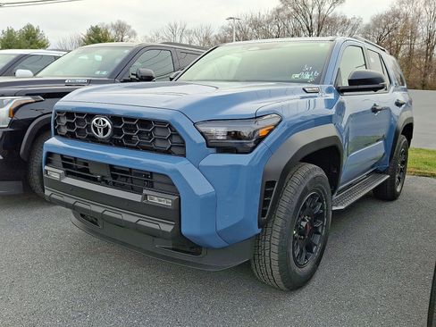 New 2025 Toyota 4Runner TRD Off-Road Premium image 3