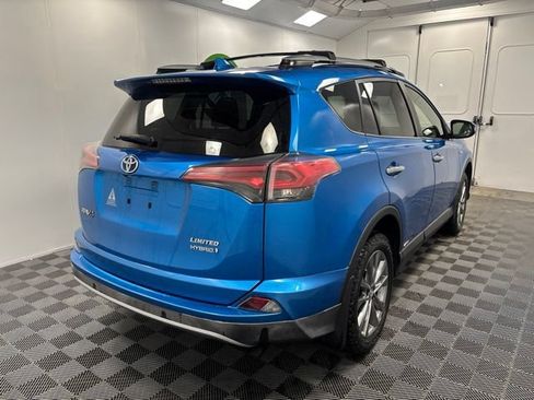 Used 2017 Toyota RAV4 Limited w/ All Weather Liner Package AWD/4WD image 6