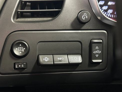 Used 2015 Chevrolet Corvette Stingray Convertible w/ 3LT Preferred Equipment Group image 27