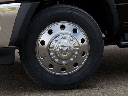 New 2026 RAM 4500 Tradesman w/ Chrome Appearance Group AWD/4WD image 8