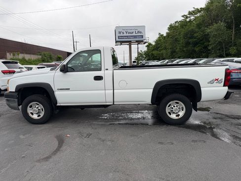 Used 2005 Chevrolet Silverado 2500 W/T AWD/4WD image 8