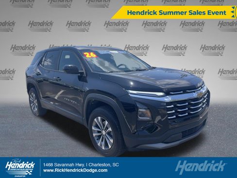 Used 2026 Chevrolet Equinox LT FWD image 1