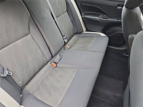 Used 2020 Nissan Versa SV image 20