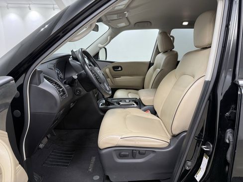 Used 2021 Nissan Armada SV image 13