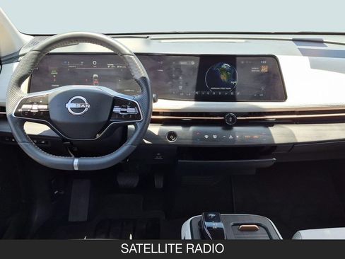 Used 2024 Nissan Ariya FWD image 13