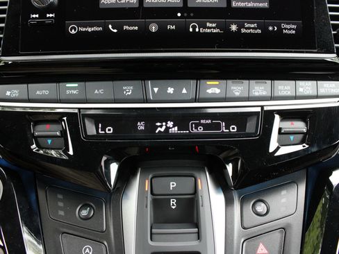 New 2026 Honda Odyssey Touring image 49