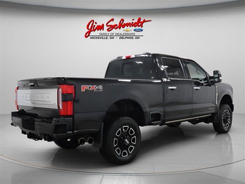 Used 2024 Ford F250 Platinum image 5