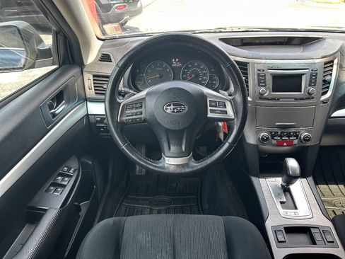 Used 2014 Subaru Outback 2.5i Premium AWD/4WD image 13