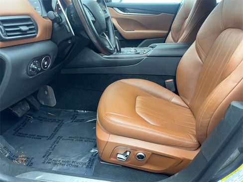 Used 2022 Maserati Levante Modena image 26