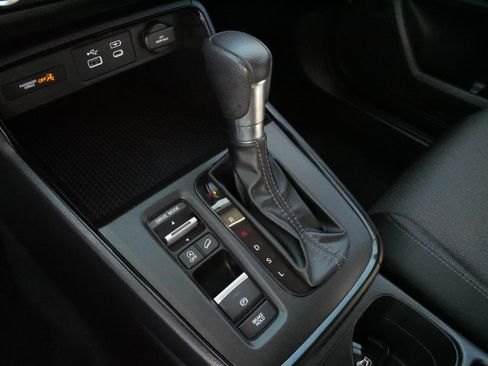 Certified 2024 Honda CR-V EX image 24