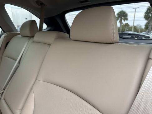 Used 2016 Subaru Outback 3.6R Limited image 14