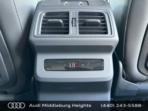 Used 2026 Audi Q5 Premium AWD/4WD image 39