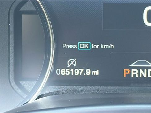 Certified 2020 Ford F150 Lariat w/ Equipment Group 502A Luxury image 27