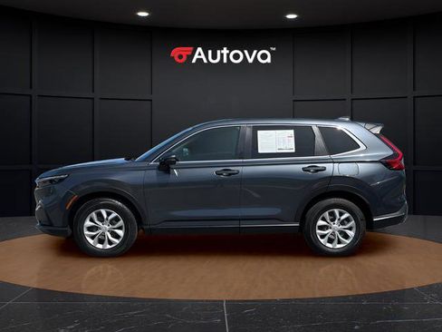 Used 2025 Honda CR-V LX image 2