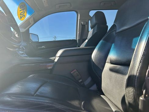 Used 2016 GMC Yukon SLT image 9