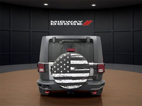 Used 2017 Jeep Wrangler Unlimited Rubicon image 12