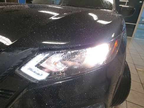 Used 2020 Nissan Rogue Sport S w/ Appearance Package image 24