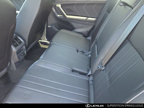 Used 2023 Volkswagen Tiguan SE R-Line FWD image 25