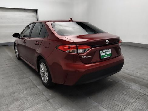 Used 2023 Toyota Corolla LE w/ LE Convenience Package FWD image 5