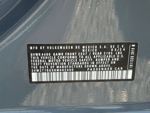 Used 2024 Volkswagen Jetta GLI Autobahn FWD image 9