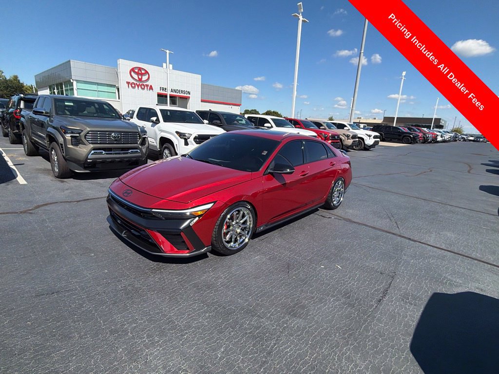 Used 2025 Hyundai Elantra N FWD image 1