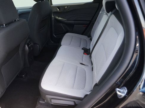 Certified 2025 Ford Escape Active FWD image 12