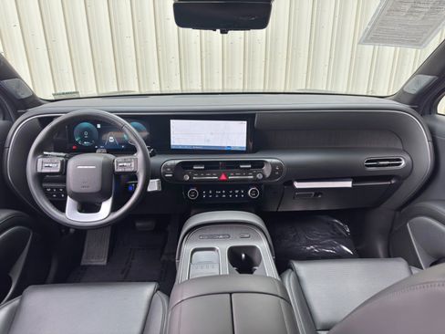 Used 2026 Hyundai Palisade Calligraphy FWD image 13